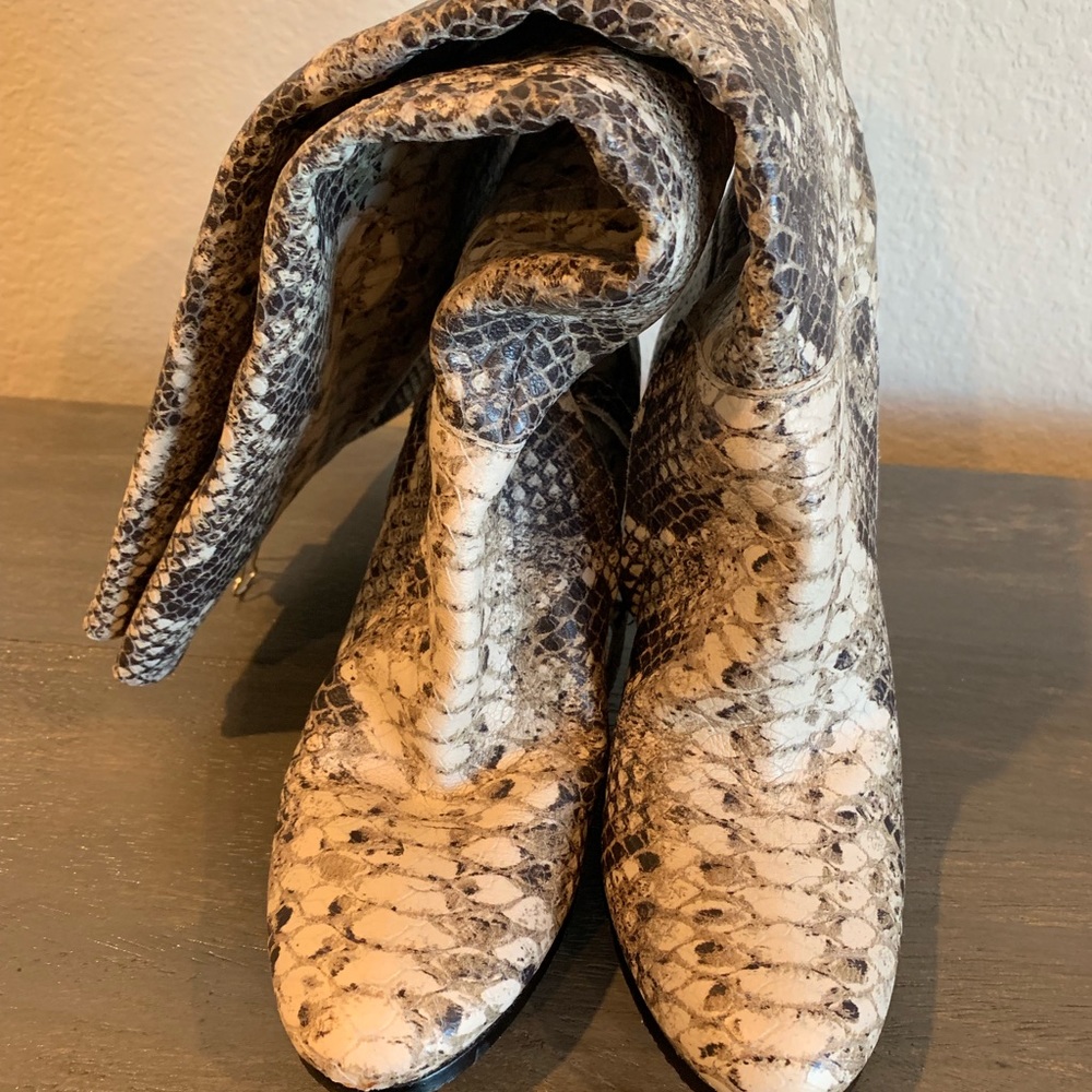 Sam Edelman Serephina Heel Boot. Make me an offer